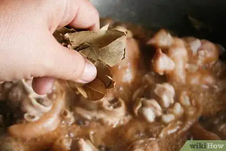 Imagen titulada Cook Paksiw Na Pata Step 5