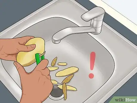 Imagen titulada Clean Your Garbage Disposal Step 9