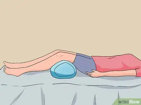 Imagen titulada Treat a Swollen Knee Step 5