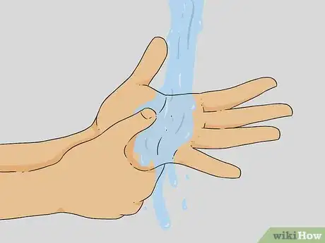 Imagen titulada Give a Head Massage Step 1
