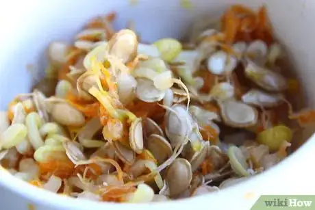 Imagen titulada Cook Butternut Squash in the Microwave Step 24