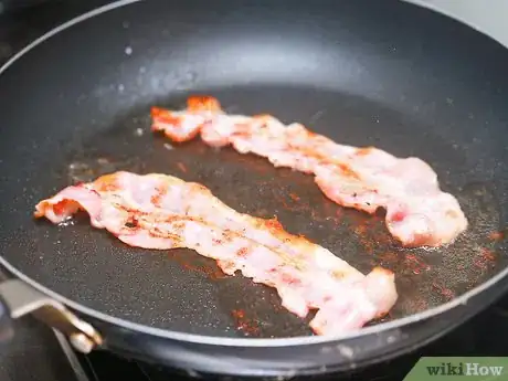 Imagen titulada Fry Bacon Step 5