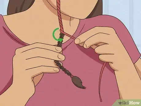 Imagen titulada Do a Hair Wrap Step 7.jpeg