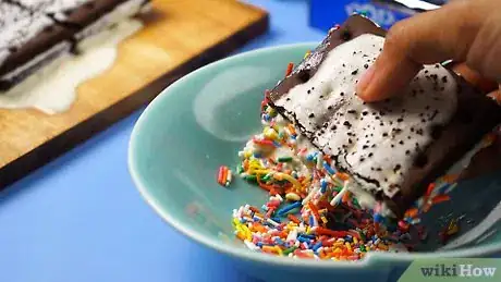 Imagen titulada Eat a Pop Tart Step 13