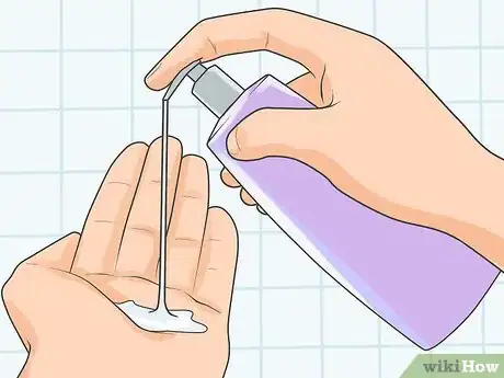 Imagen titulada Bathe a Newborn Step 8
