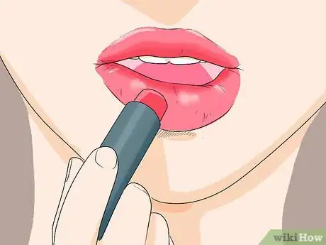 Imagen titulada Practice Kissing Step 13