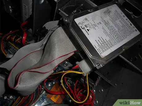 Imagen titulada Remove a Hard Drive Step 6