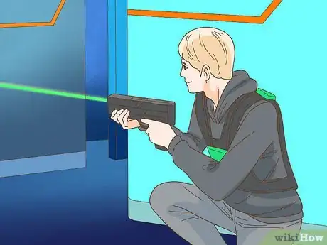 Imagen titulada Be Good at Laser Tag Step 10