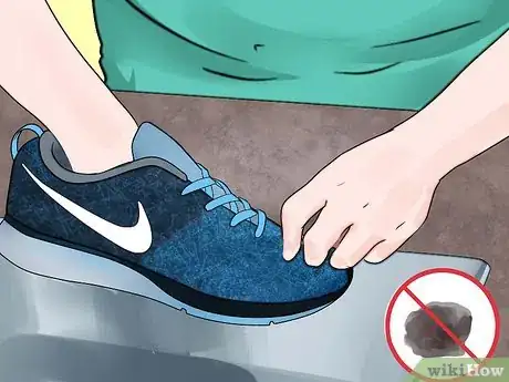 Imagen titulada Prevent Foot Blisters Step 8