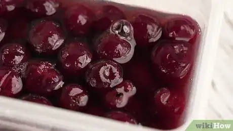 Imagen titulada Cook a Frozen Pie Step 16