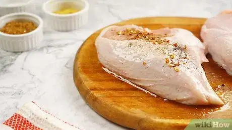 Imagen titulada Season Chicken Step 18