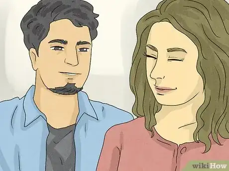 Imagen titulada Talk to Your Wife About Lack of Intimacy Step 3