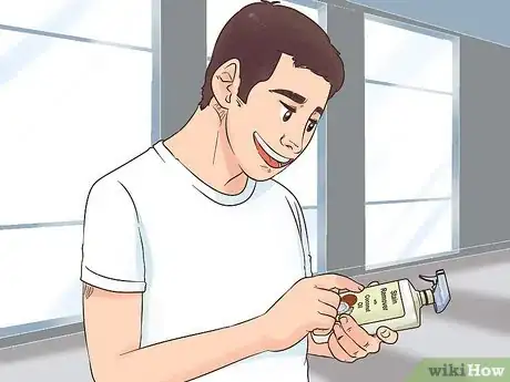 Imagen titulada Remove Jean Stains from Shoes Step 10