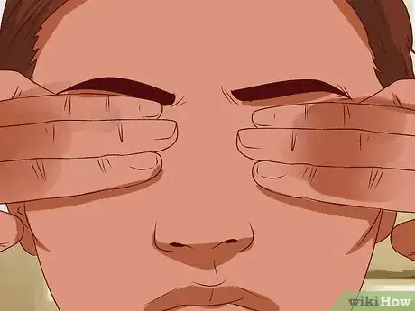 Imagen titulada Make Your Eyes Red Step 4