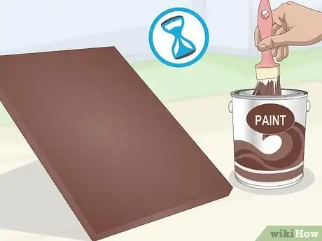 Imagen titulada Apply Gold Leaf to Canvas Step 2
