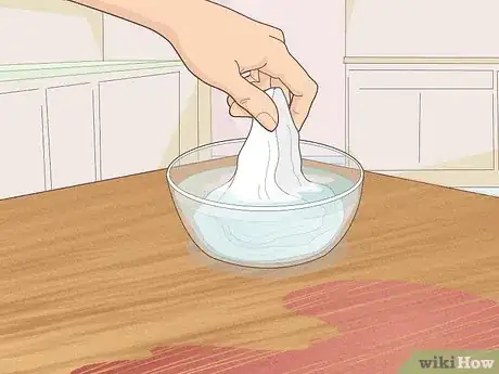 Imagen titulada Remove a Red Wine Stain from a Hardwood Floor or Table Step 8