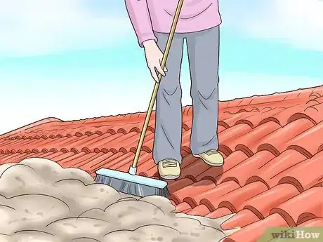 Imagen titulada Apply Fibered Aluminum Roof Coating Step 3