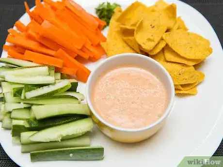 Imagen titulada Make Queso Dip Step 12