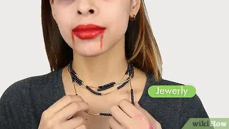 Imagen titulada Make a Vampire Costume Step 15