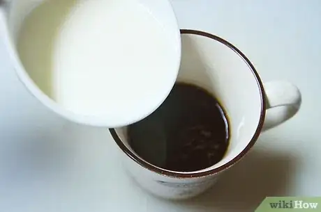 Imagen titulada Make a Mocha Coffee Drink Step 5
