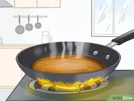 Imagen titulada Fix Gravy Gone Wrong Step 1