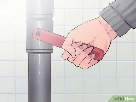 Imagen titulada Fix a Toilet Step 1