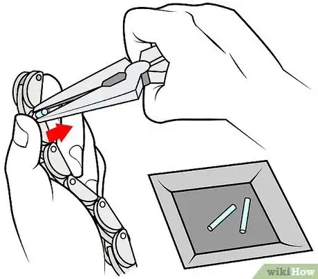 Imagen titulada Remove Watch Band Links Step 7