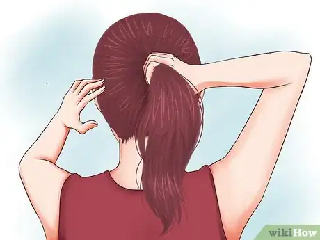 Imagen titulada Have a Simple Hairstyle for School Step 7