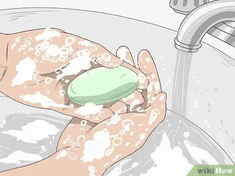 Imagen titulada Apply a Nicotine Patch Step 6