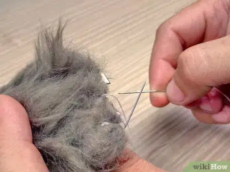 Imagen titulada Make a Tail Step 10