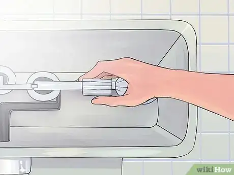 Imagen titulada Fix a Toilet Step 7