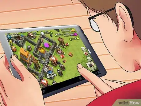 Imagen titulada Run a Successful Clan in Clash of Clans Step 20
