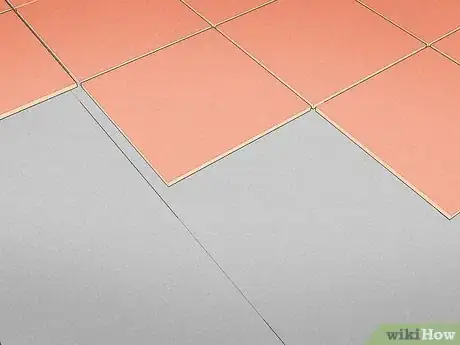 Imagen titulada Install Tile Step 6