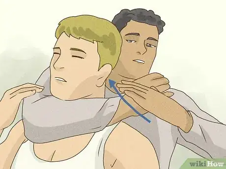 Imagen titulada Do a Sleeper Choke Hold Step 5