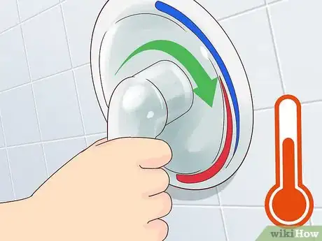 Imagen titulada Take a Navy Shower Step 4