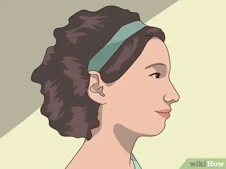 Imagen titulada Keep Short Hair Out of Your Face Step 11