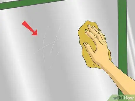 Imagen titulada Touch Up Scratches on Furniture Step 11