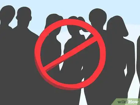 Imagen titulada Avoid Swine Flu on an International Flight Step 5