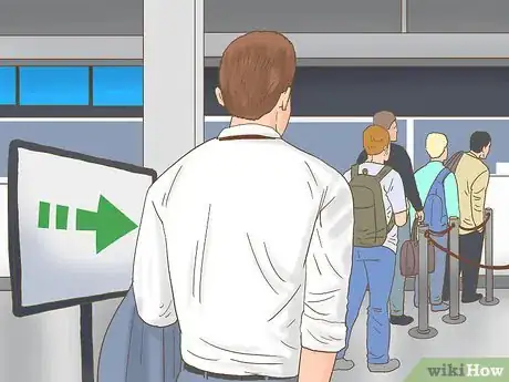 Imagen titulada Go Through U.S. Customs Step 6