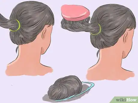 Imagen titulada Make a Messy Bun Step 10