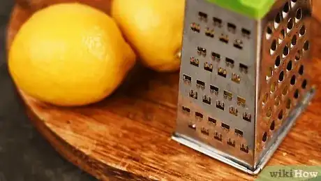 Imagen titulada Zest a Lemon Step 2