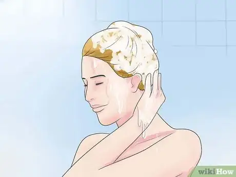 Imagen titulada Remove Henna from Hair Step 6