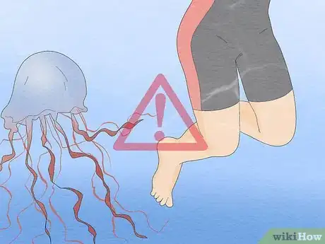 Imagen titulada Get over Your Fear of Sharks Step 3