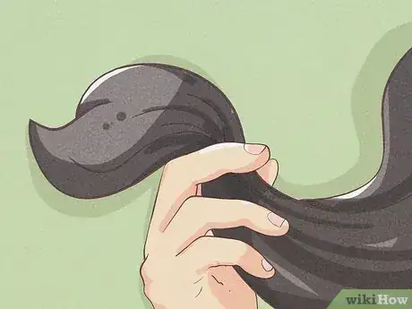 Imagen titulada Cut Hair Straight Step 14