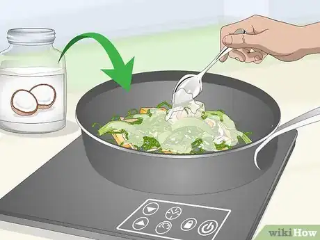 Imagen titulada Use Coconut Oil Step 1