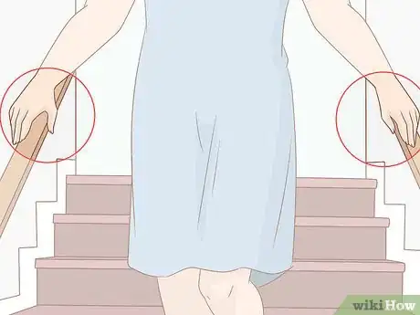 Imagen titulada Overcome a Fear of Stairs Step 2