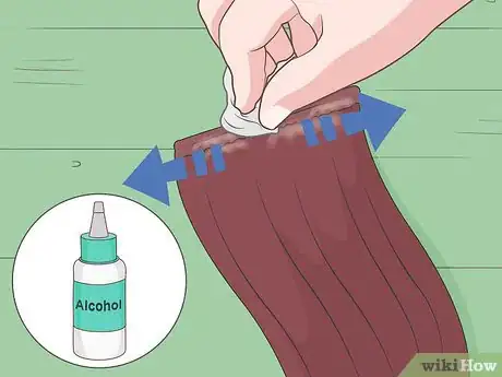 Imagen titulada Remove Glue from Hair Extensions Wefts Step 8