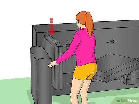 Imagen titulada Make a Great Pillow Fort Step 11