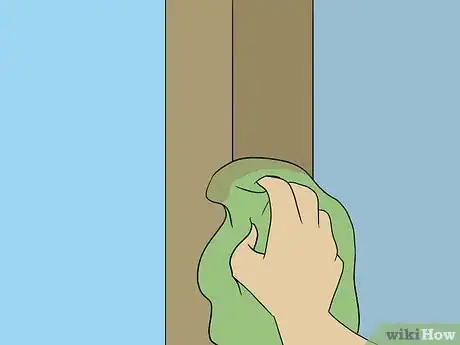 Imagen titulada Paint a Door Frame Step 9
