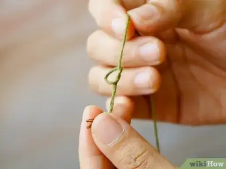 Imagen titulada Embroider by Hand Step 12